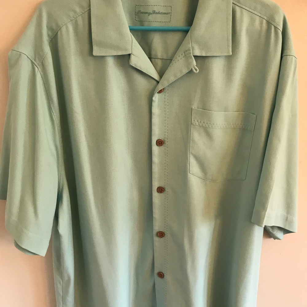 Tommy Bahamas Men’s Casual Dress Shirt